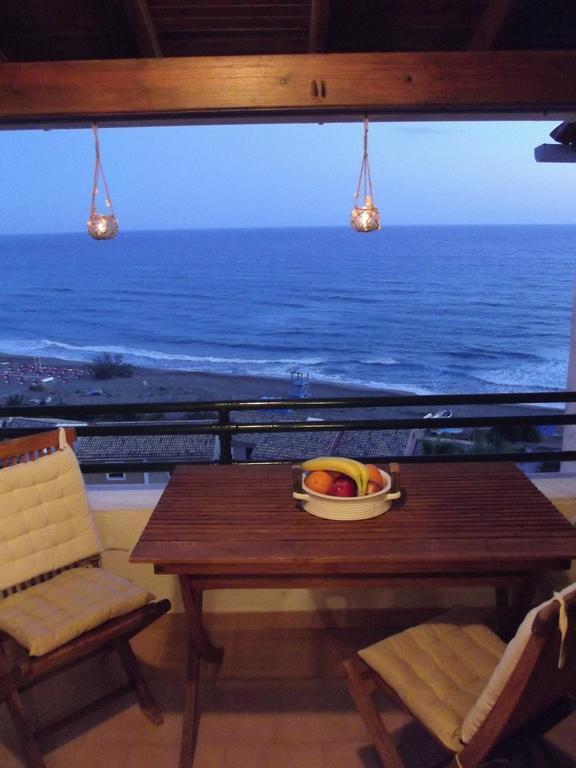 Adriatic View Villa Глифада Номер фото